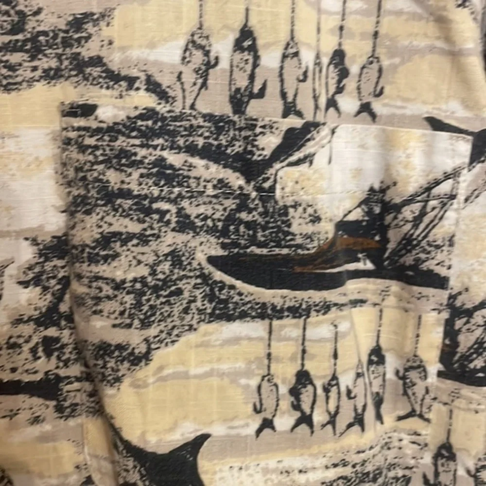 Wolverine heavy weight 100% cotton button‎ down shirt, feels unworn/washed